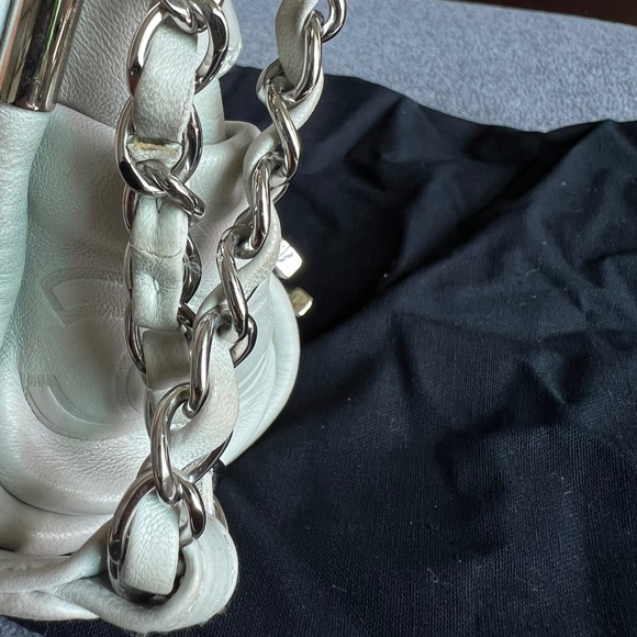 Chanel Ultimate Soft Hobo Bag - Picture 11 of 15